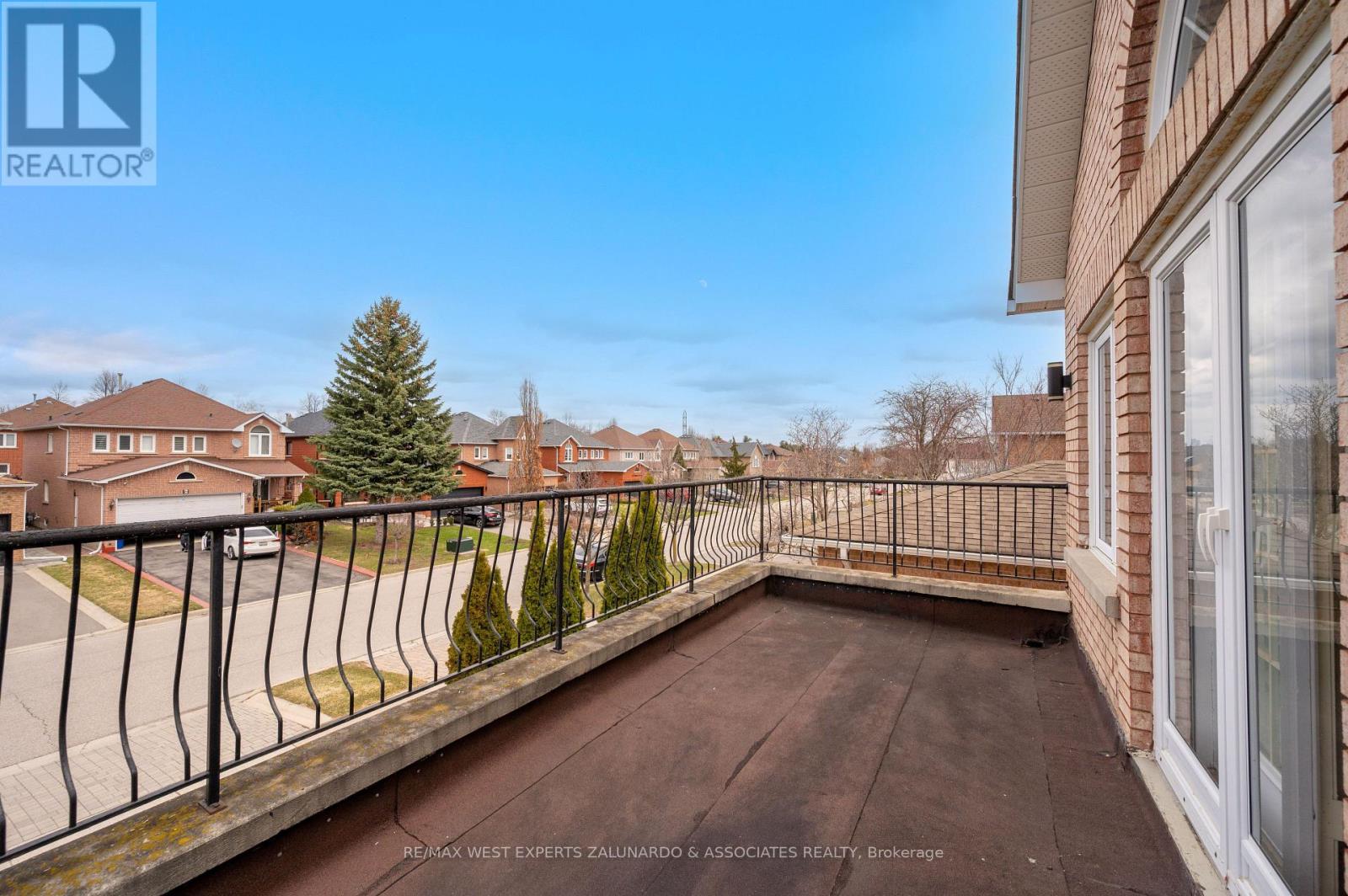 1 Lanterna Crescent, Vaughan, ON - Outdoor With Balcony With Exterior