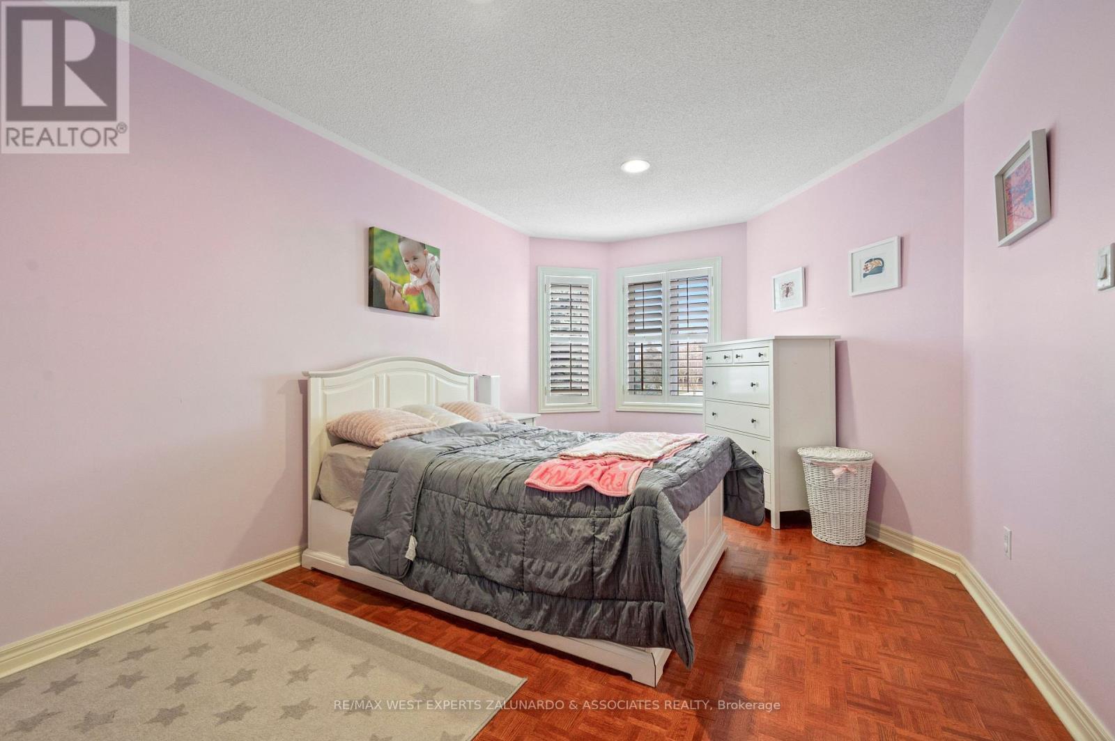 1 Lanterna Crescent, Vaughan, ON - Indoor Photo Showing Bedroom