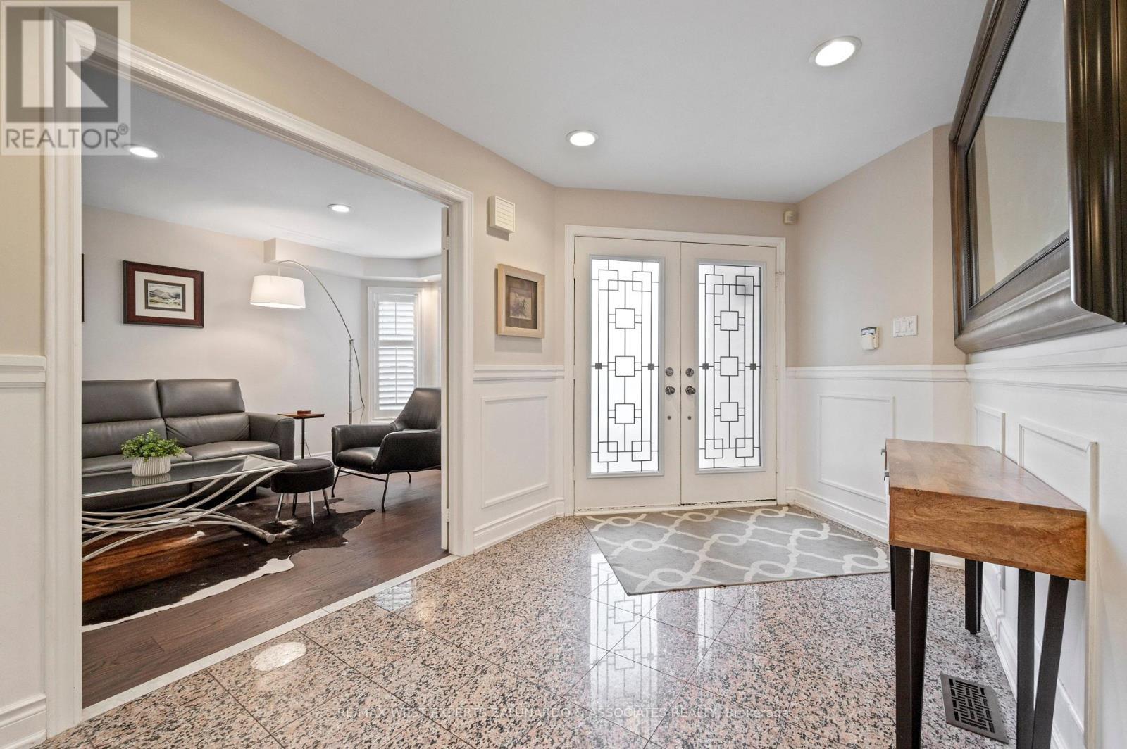 1 Lanterna Crescent, Vaughan, ON - Indoor Photo Showing Other Room