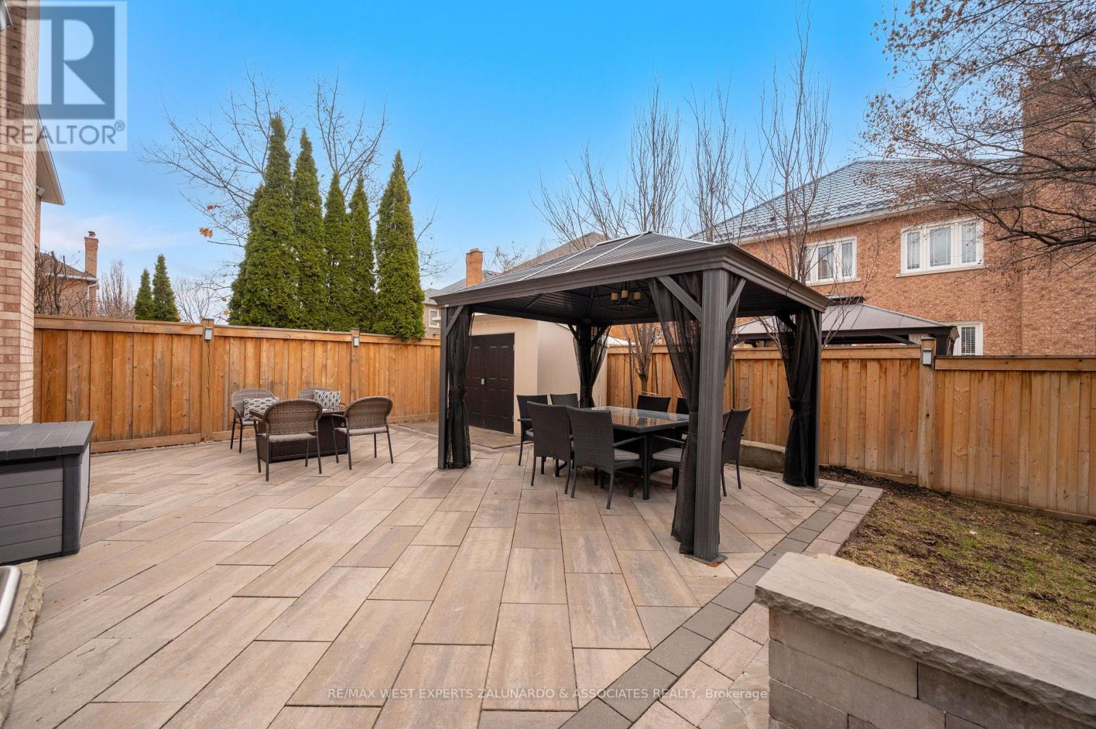 1 Lanterna Crescent, Vaughan, ON - Outdoor