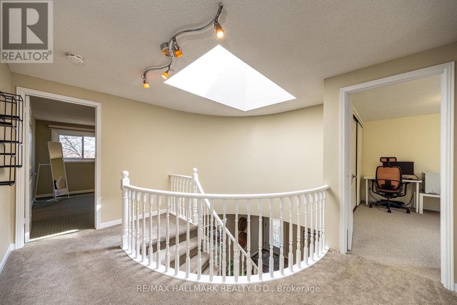 85 Colvin Crescent, Vaughan, ON - Indoor Photo Showing Other Room