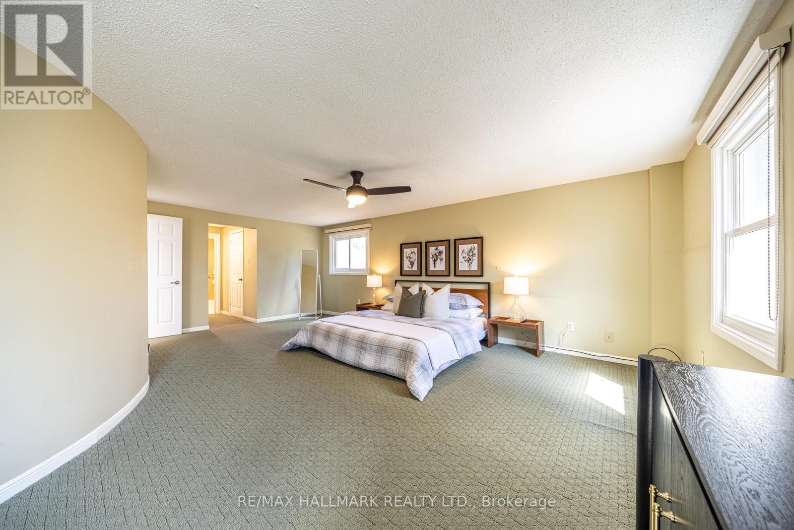 85 Colvin Crescent, Vaughan, ON - Indoor Photo Showing Bedroom