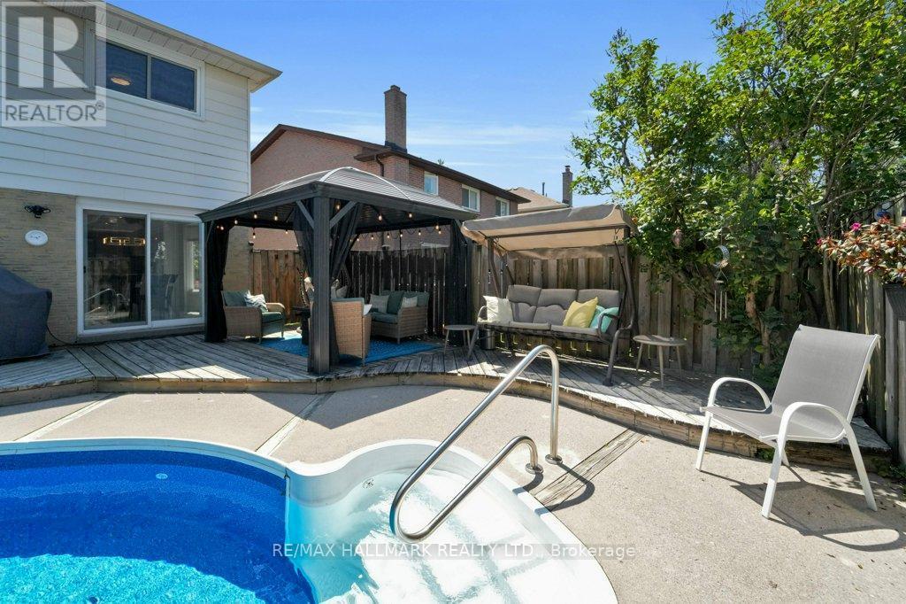 85 Colvin Crescent, Vaughan, ON - Outdoor