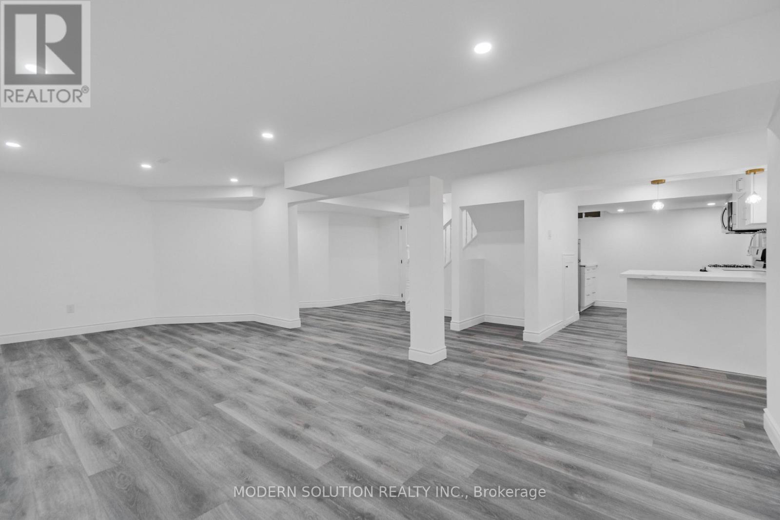 168 Fusilier Drive, Hamilton, ON - Indoor