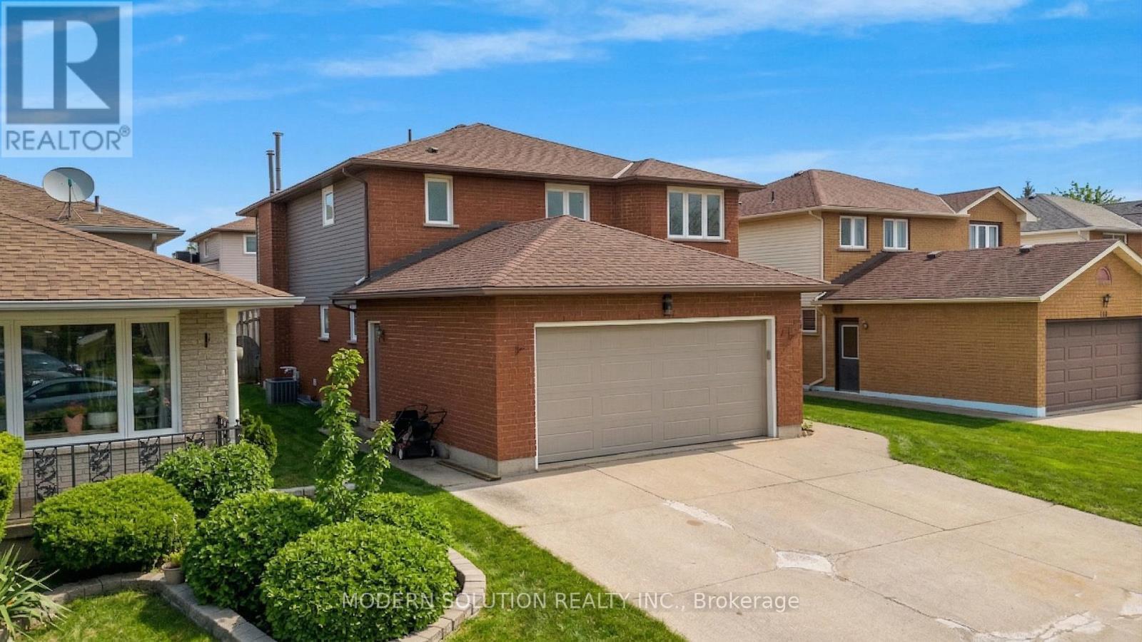 168 Fusilier Drive, Hamilton, ON - Outdoor With Exterior