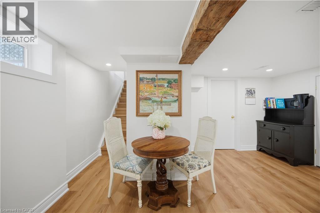 117 Norfolk Avenue, Cambridge, ON - Indoor Photo Showing Dining Room