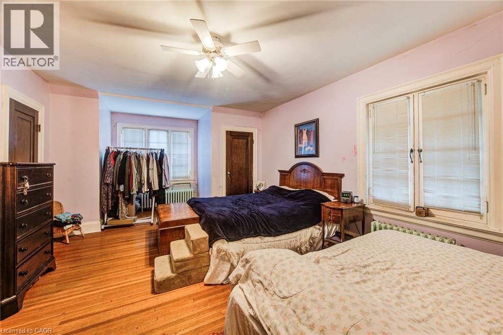 71 Margaret Avenue, Kitchener, ON - Indoor Photo Showing Bedroom