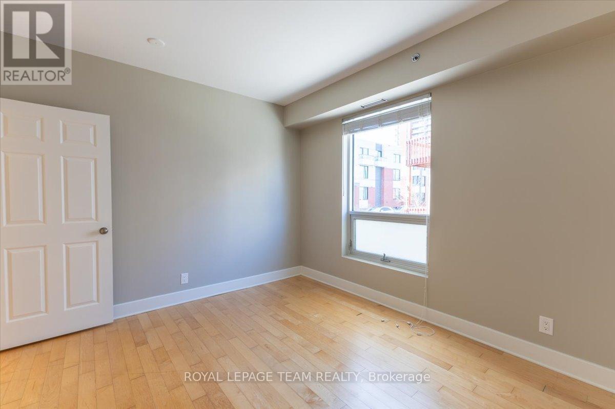 9 Balsam Street, Ottawa, ON - Indoor Photo Showing Other Room