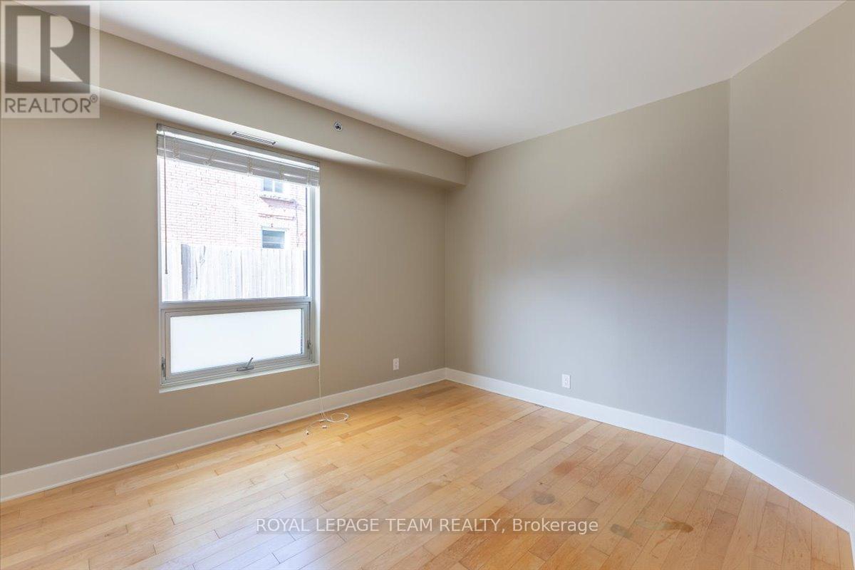 9 Balsam Street, Ottawa, ON - Indoor Photo Showing Other Room