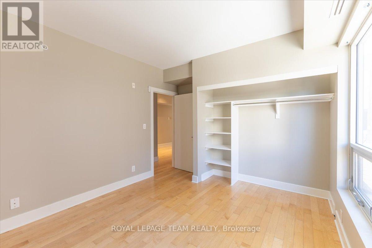 9 Balsam Street, Ottawa, ON - Indoor Photo Showing Other Room