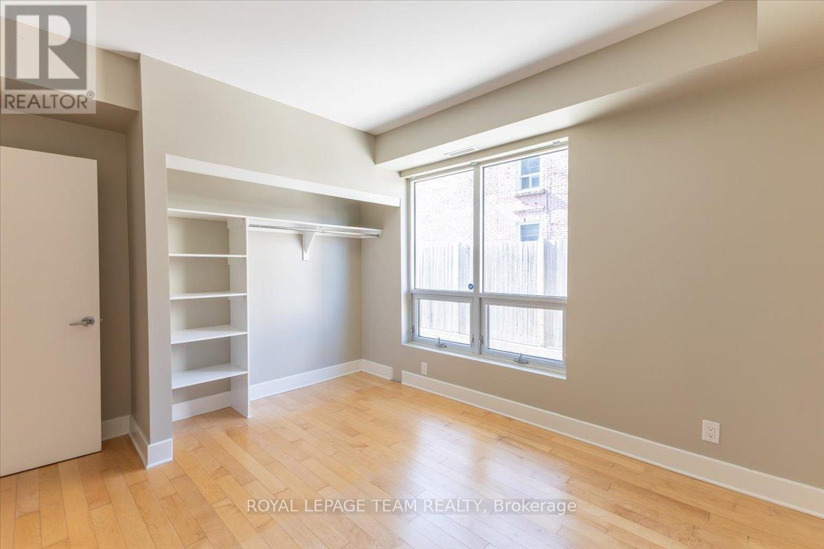 9 Balsam Street, Ottawa, ON - Indoor Photo Showing Other Room