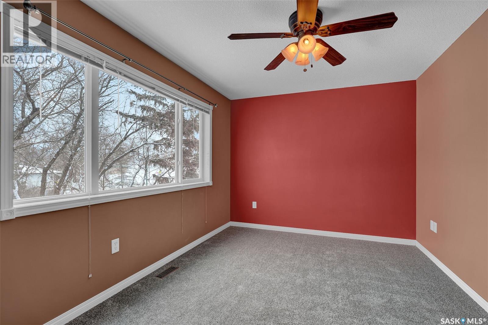 1276 Campbell Street, Regina, SK - Indoor Photo Showing Other Room