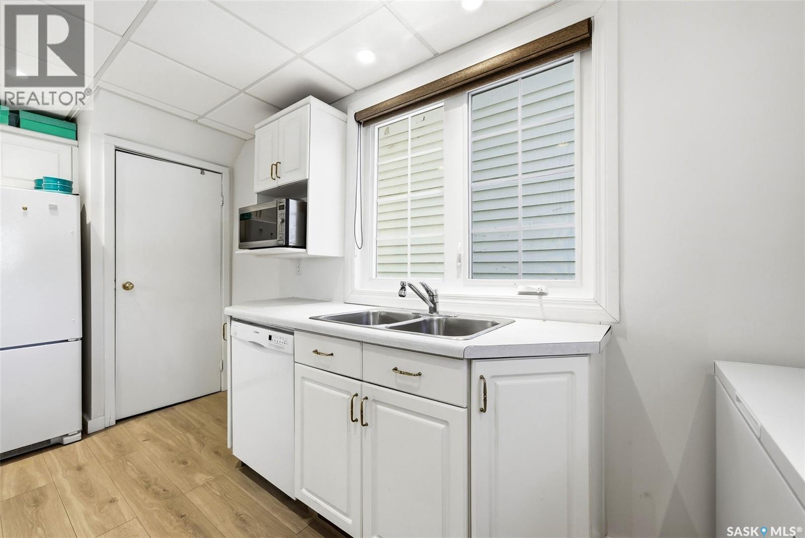 2231 Cameron Street, Regina, SK - Indoor