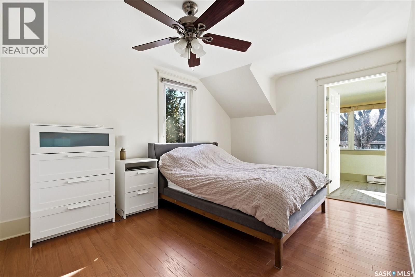 2231 Cameron Street, Regina, SK - Indoor Photo Showing Bedroom