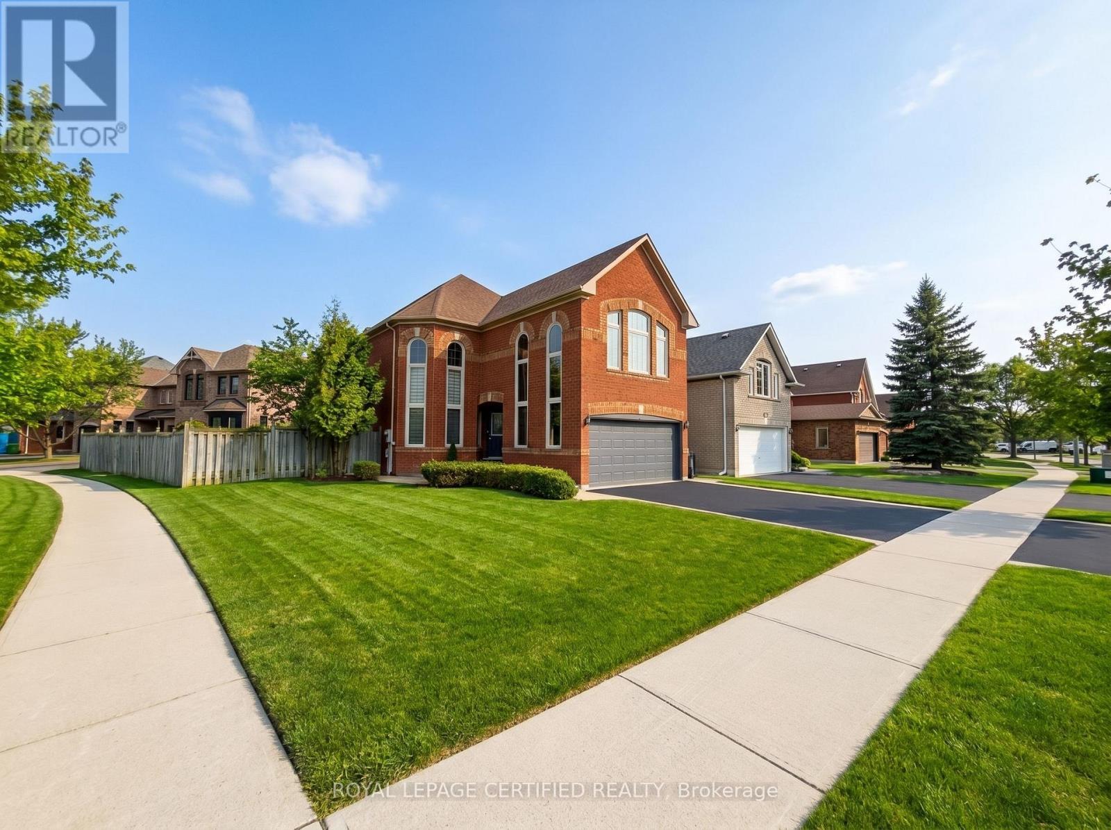 3898 Parkgate Drive, Mississauga, ON - Outdoor With Facade
