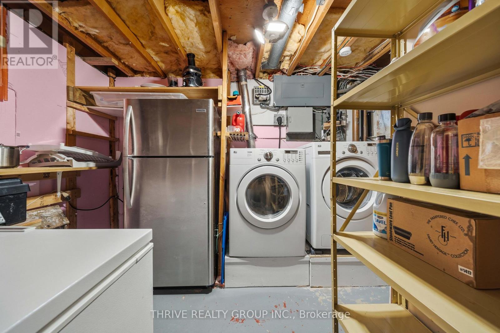 6 Southwood Crescent, London South (South D), ON - Indoor Photo Showing Laundry Room