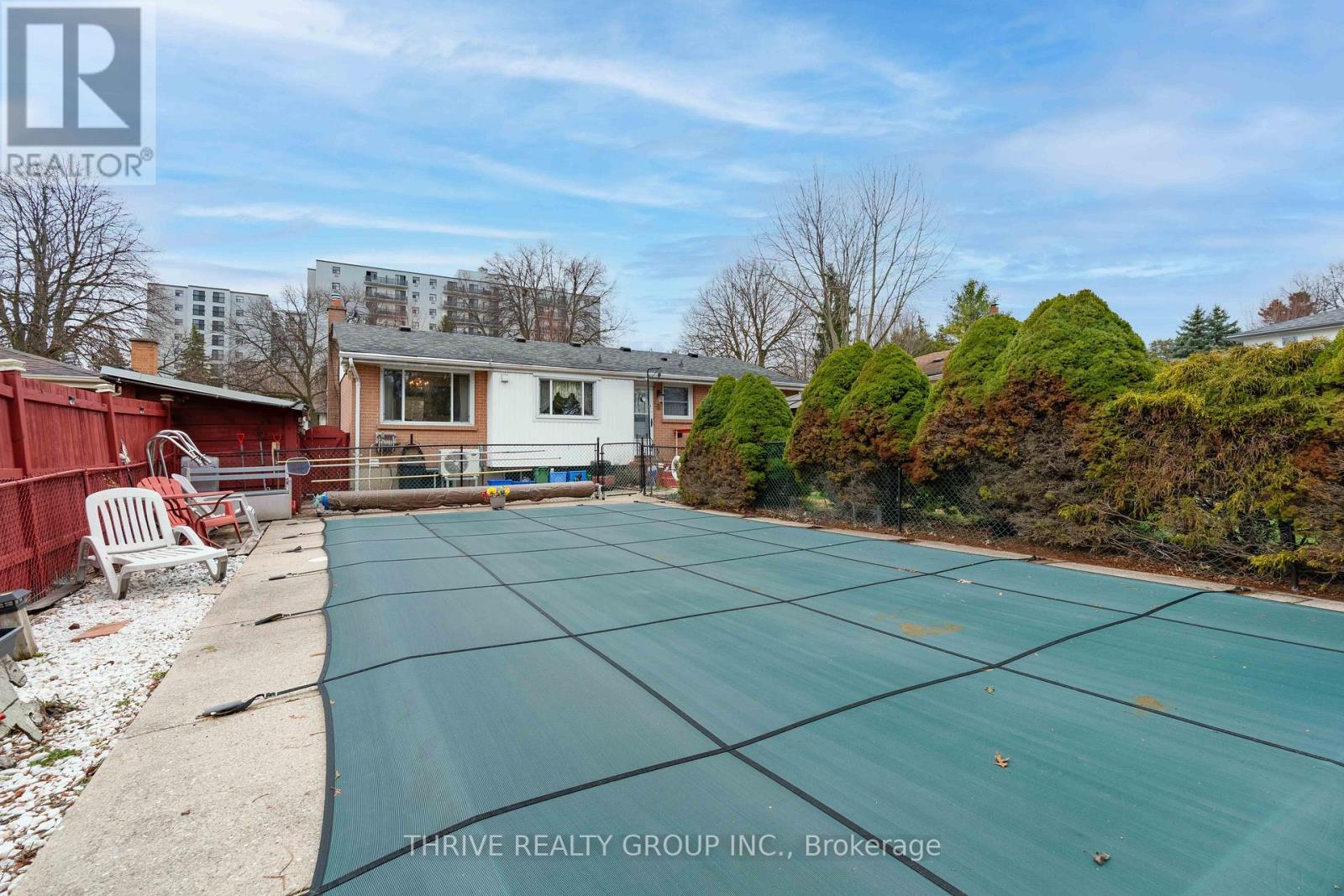 6 Southwood Crescent, London South (South D), ON - Outdoor