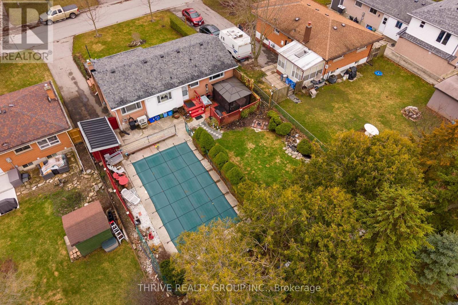 6 Southwood Crescent, London South (South D), ON - Outdoor
