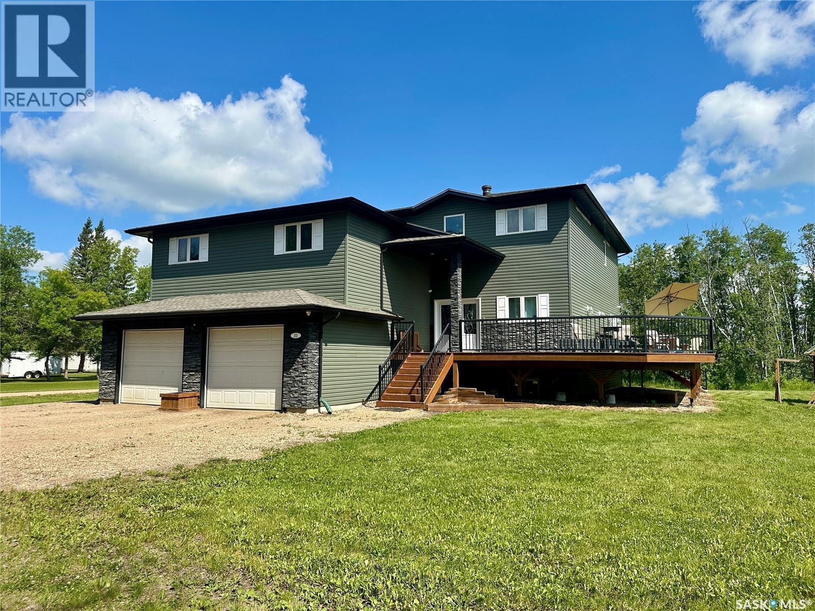205 Roberts Avenue, Canora, SK - Outdoor With Deck Patio Veranda
