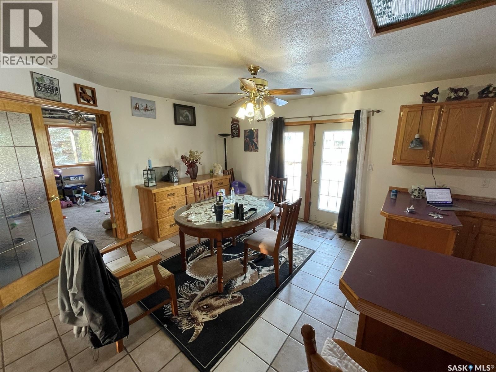 Cabana Waterfront, Meadow Lake Rm No.588, SK - Indoor