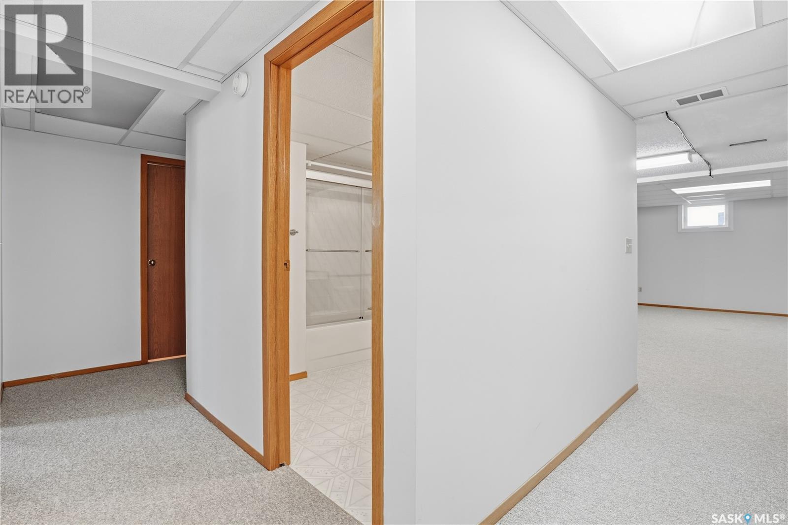 681 Canada Street, Central Butte, SK - Indoor Photo Showing Other Room