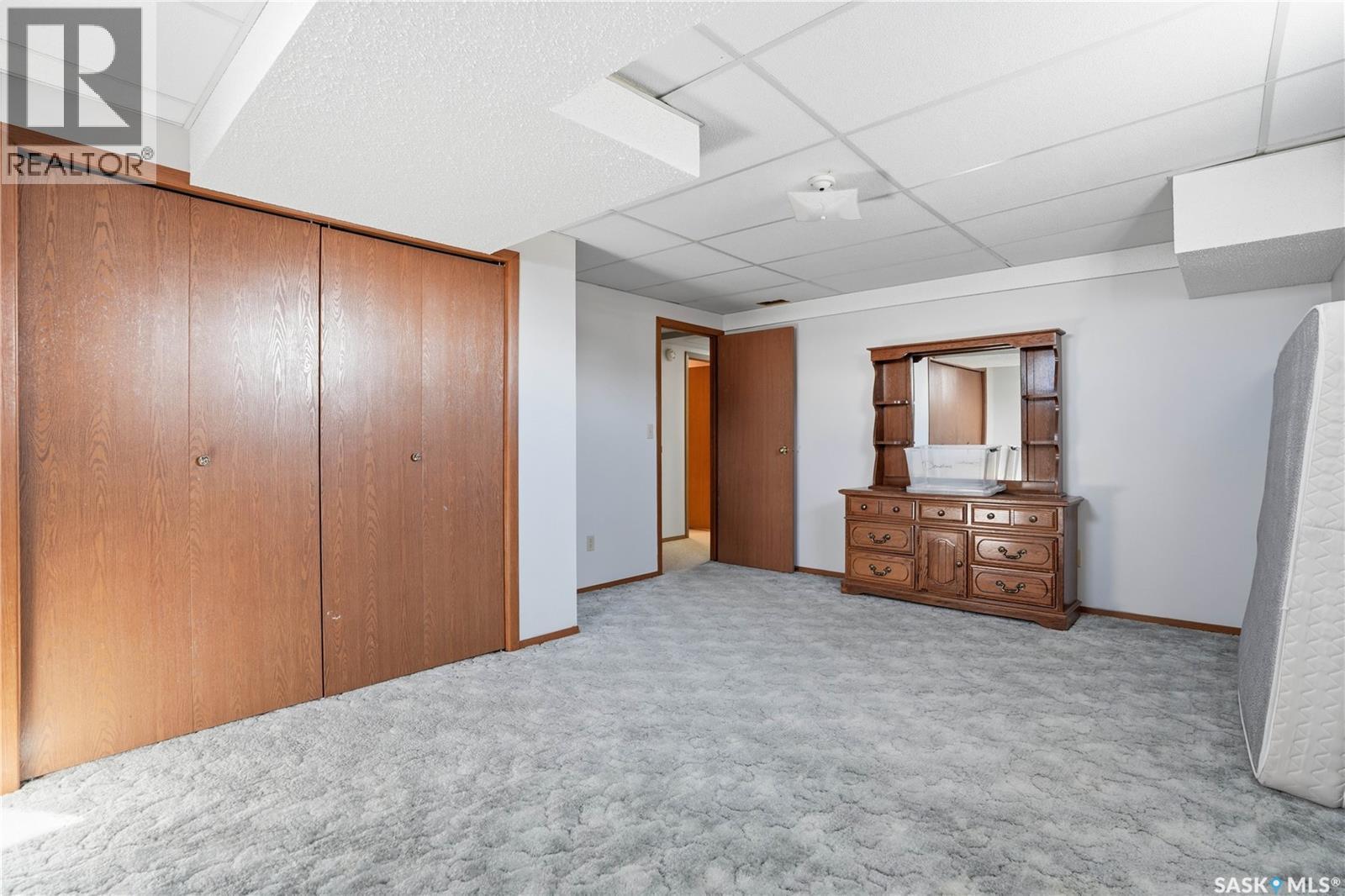 681 Canada Street, Central Butte, SK - Indoor