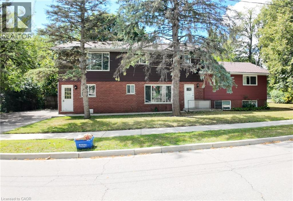 379 Holly Street, Waterloo, ON - Outdoor