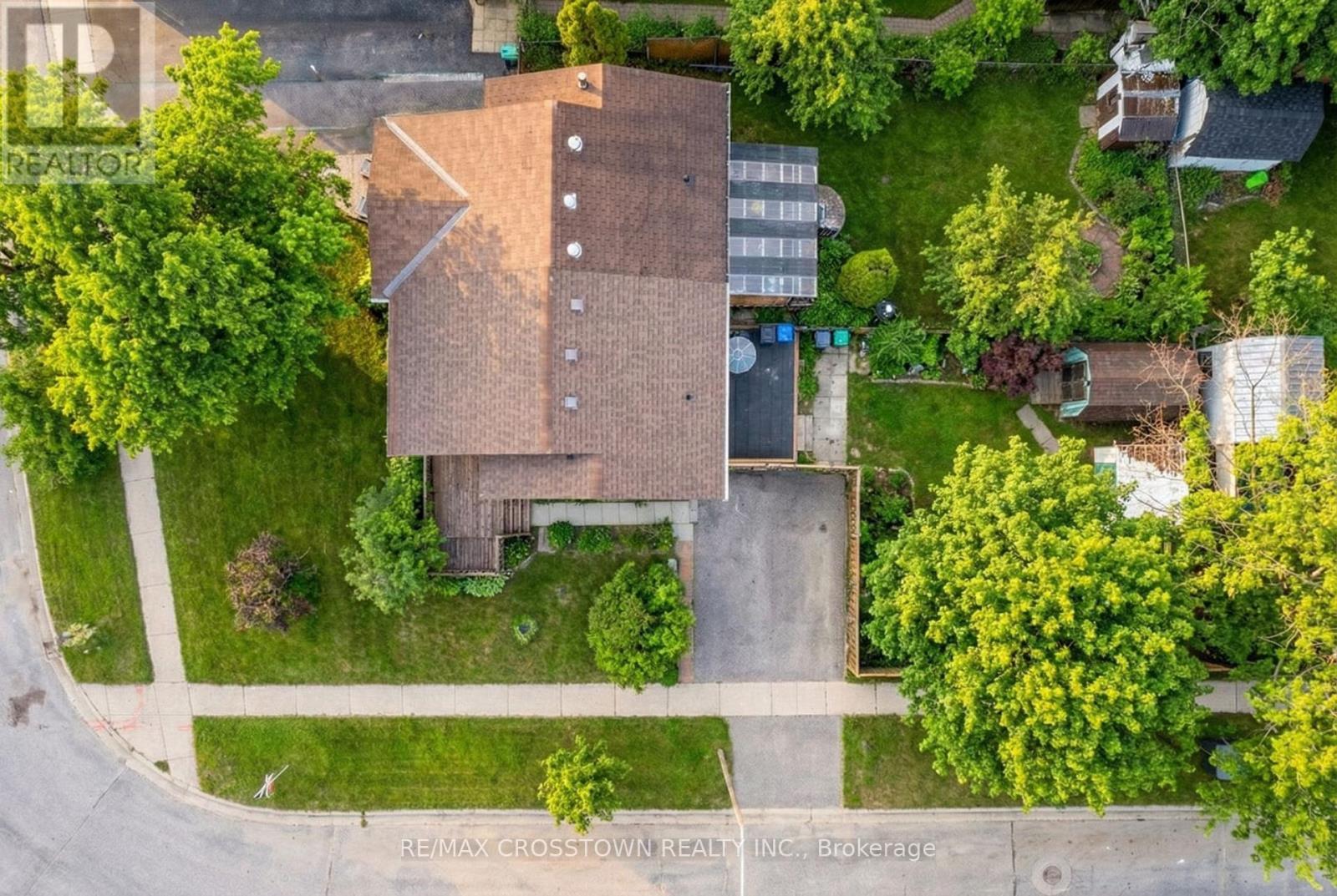 34 Kipling Place, Barrie, ON - Outdoor