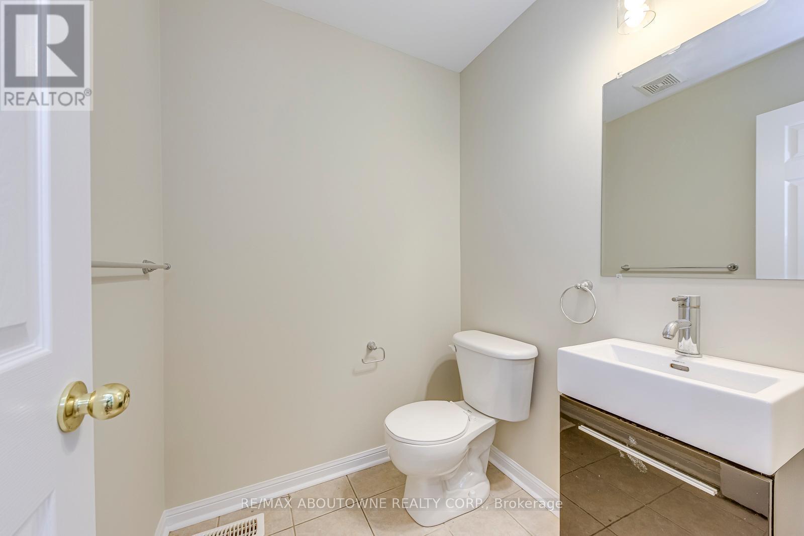3037 Abernathy Way, Oakville, ON - Indoor Photo Showing Bathroom