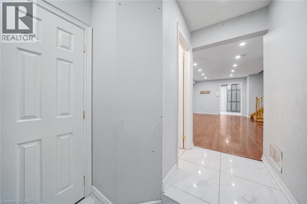 84 Andriana Crescent, Markham, ON - Indoor Photo Showing Other Room