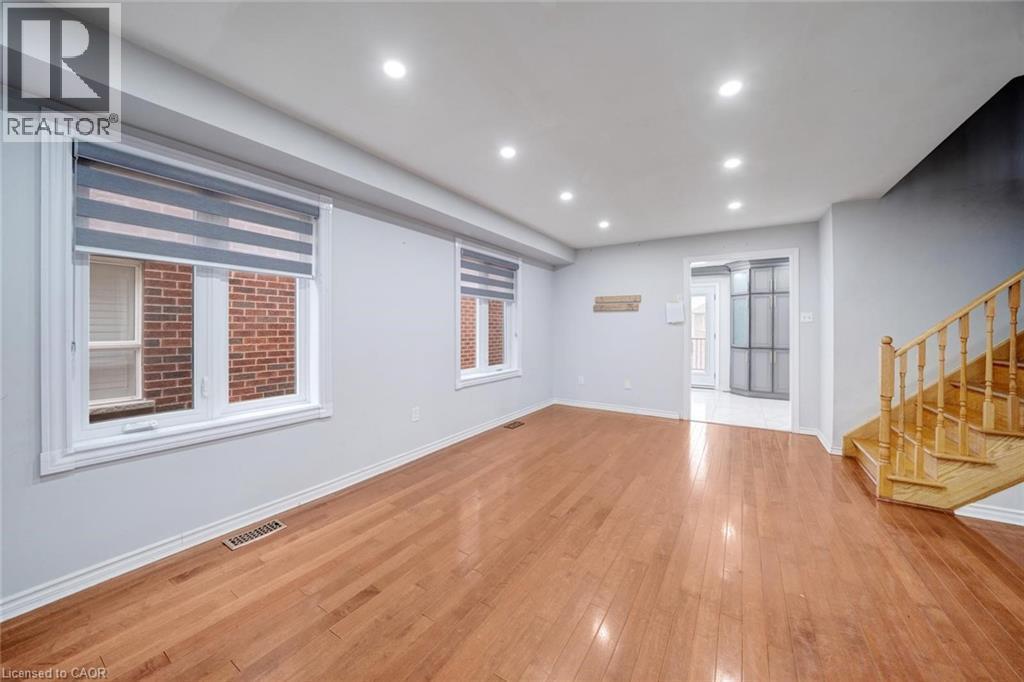 84 Andriana Crescent, Markham, ON - Indoor Photo Showing Other Room