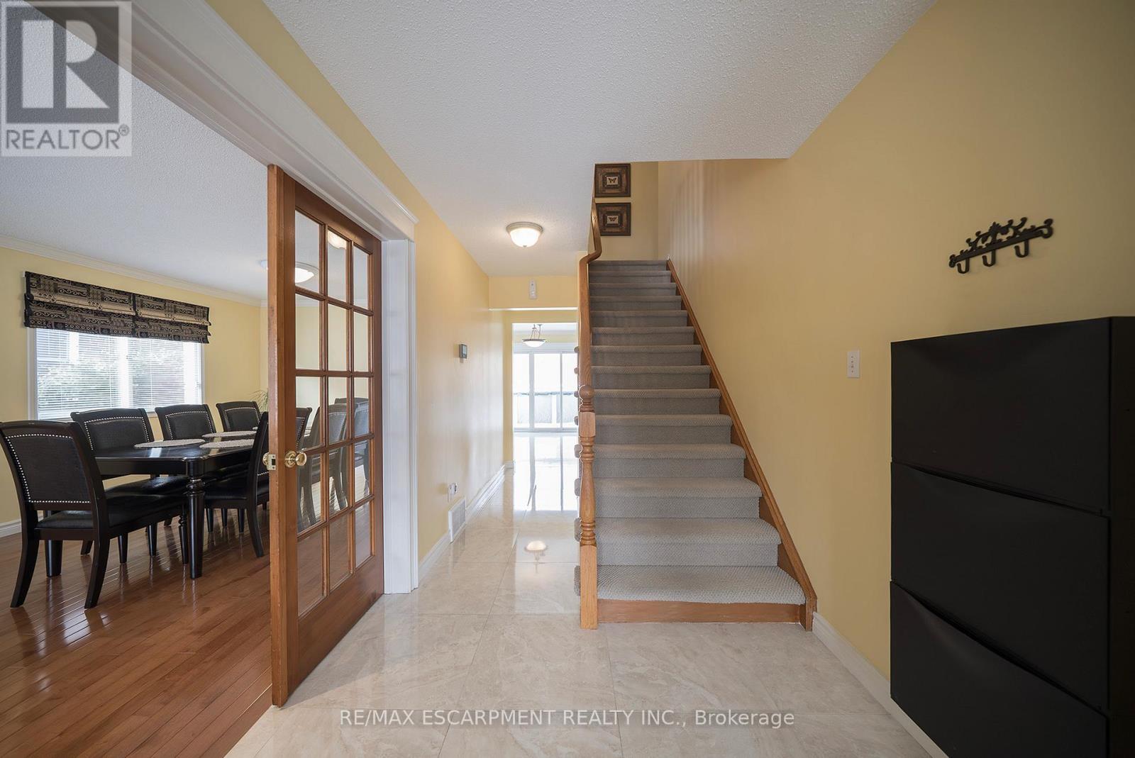 43 Flamingo Drive, Hamilton, ON - Indoor