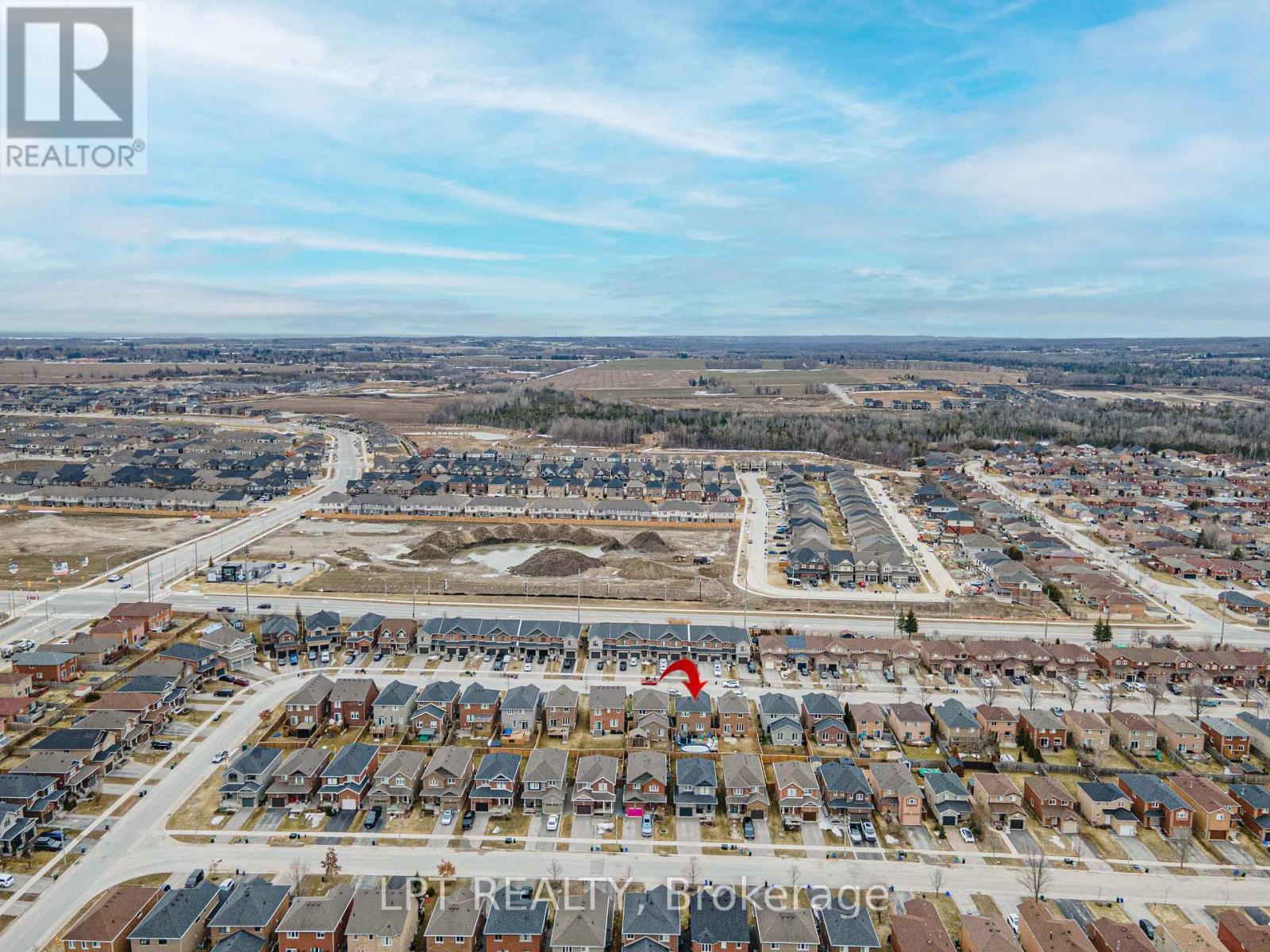 82 Nathan Crescent, Barrie, ON - Outdoor With View