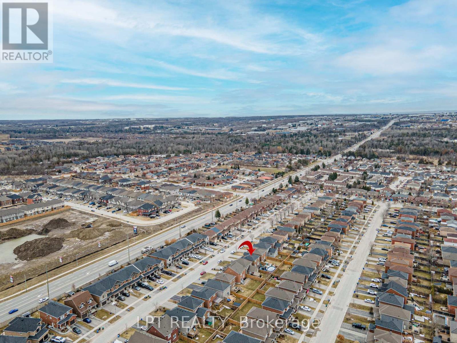 82 Nathan Crescent, Barrie, ON - Outdoor With View