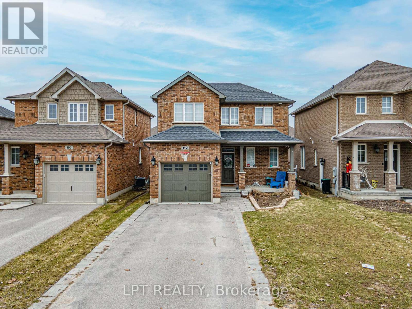 82 Nathan Crescent, Barrie, ON - Outdoor With Deck Patio Veranda With Facade