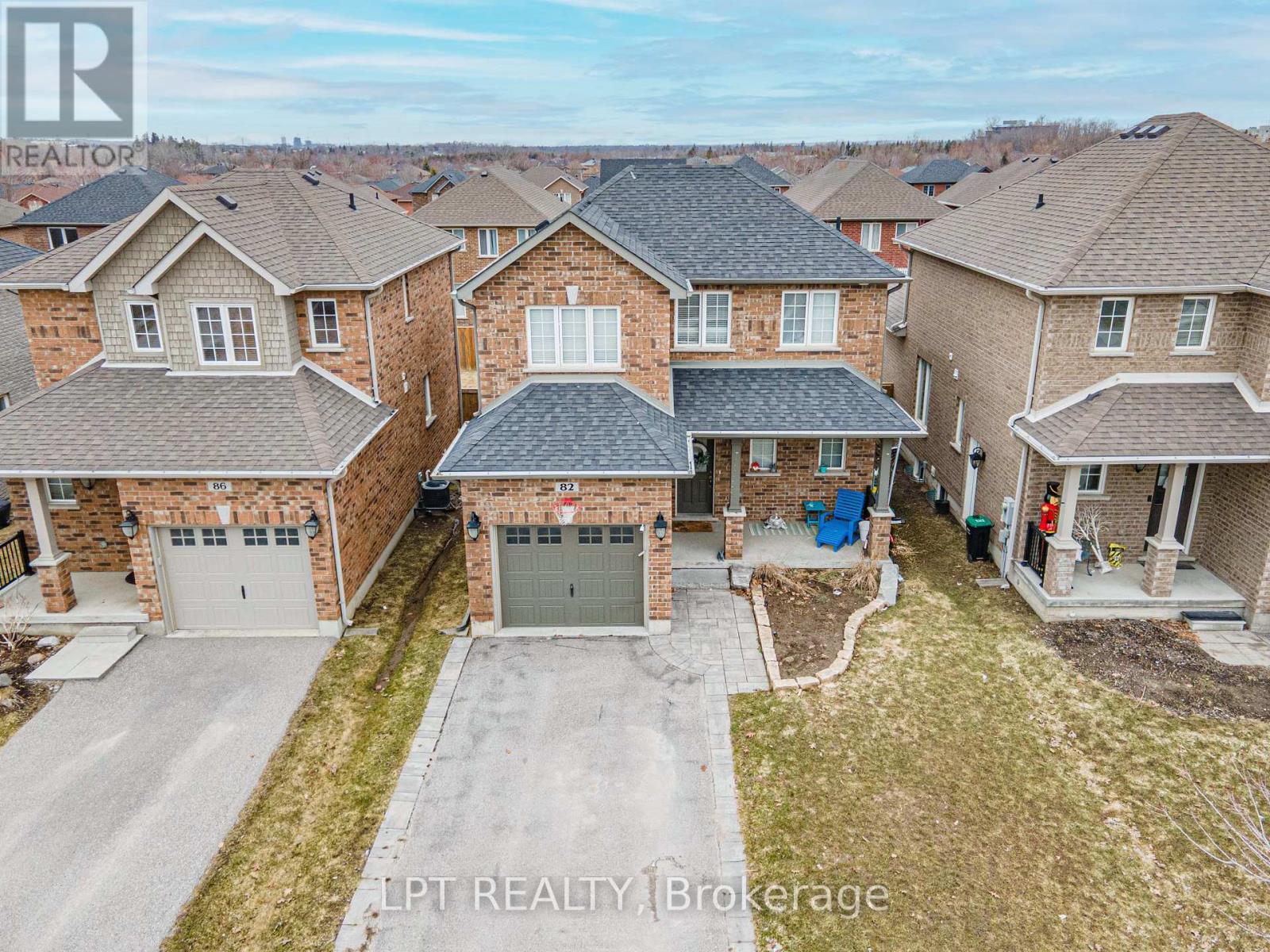 82 Nathan Crescent, Barrie, ON - Outdoor With Deck Patio Veranda With Facade