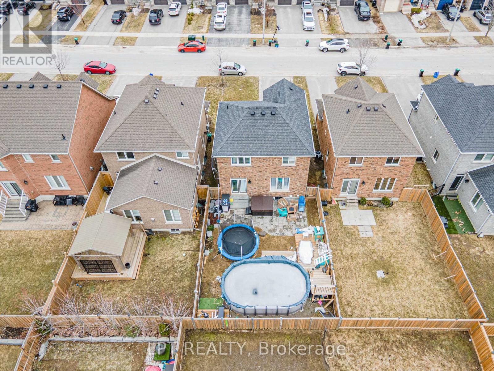 82 Nathan Crescent, Barrie, ON - Outdoor With View