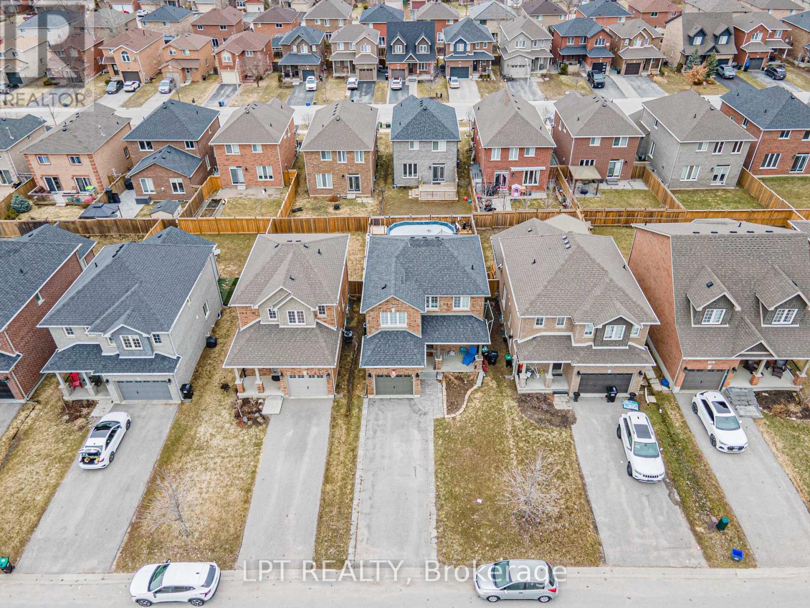 82 Nathan Crescent, Barrie, ON - Outdoor With View