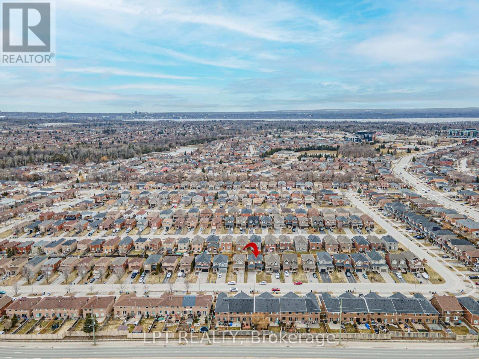 82 Nathan Crescent, Barrie, ON - Outdoor With View
