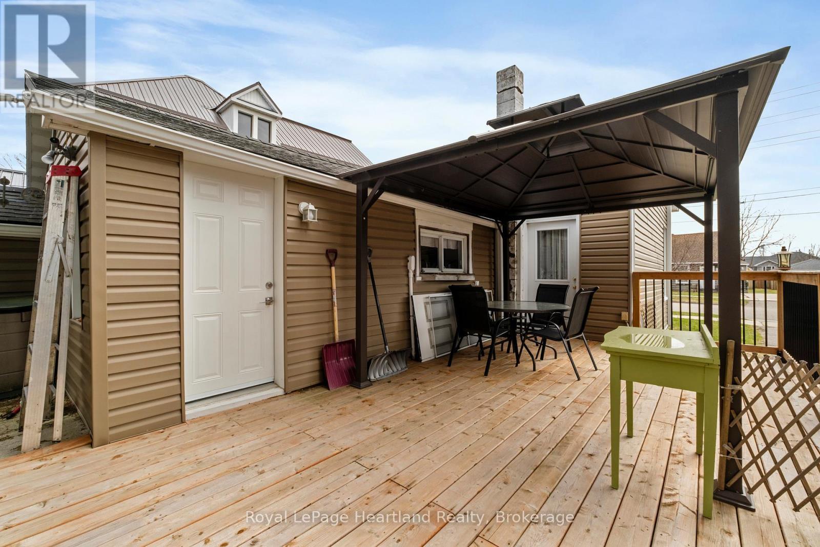 185 St David Street, Goderich (Goderich (Town)), ON - Outdoor With Deck Patio Veranda With Exterior