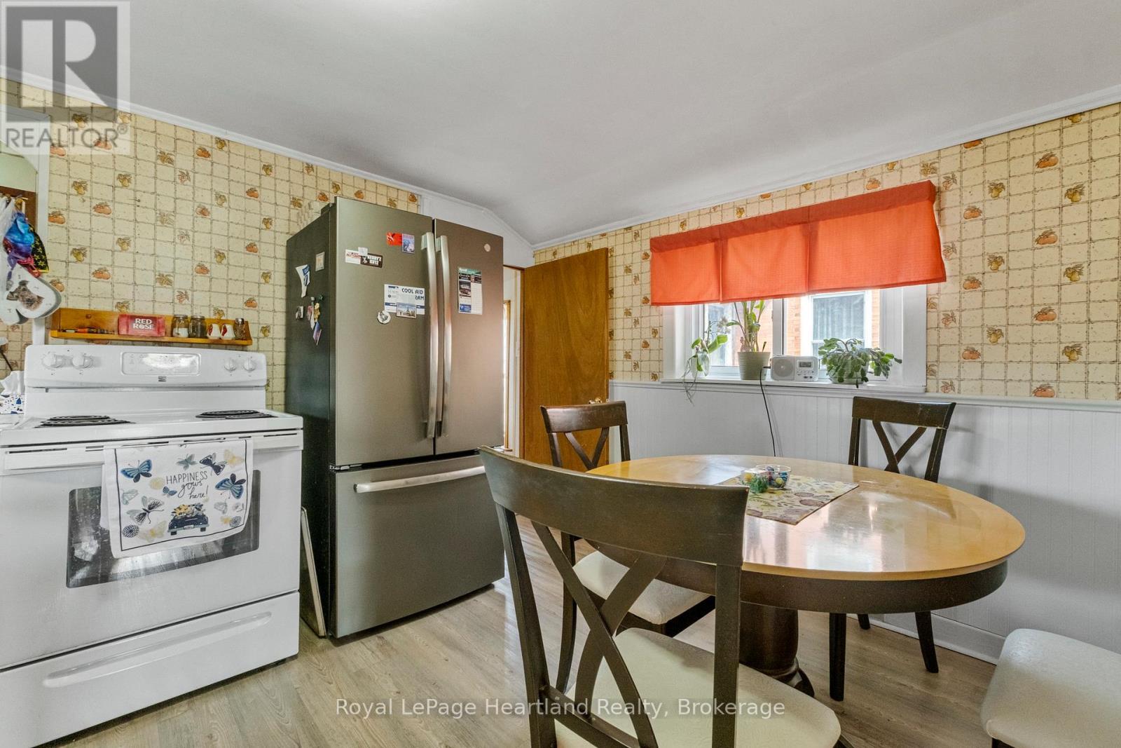 185 St David Street, Goderich (Goderich (Town)), ON - Indoor