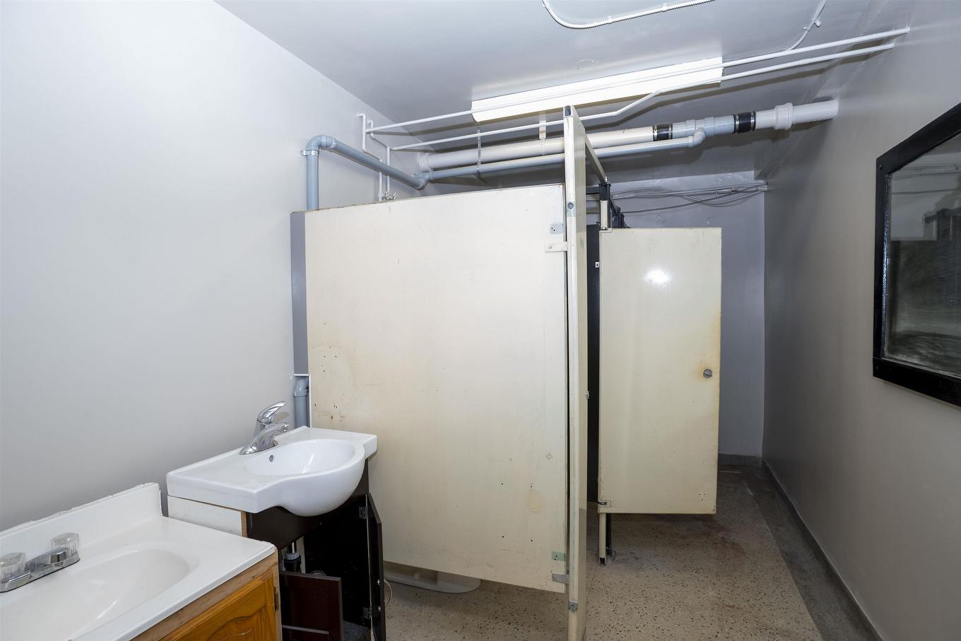 228 Lower Red River Road, Thunder Bay, ON