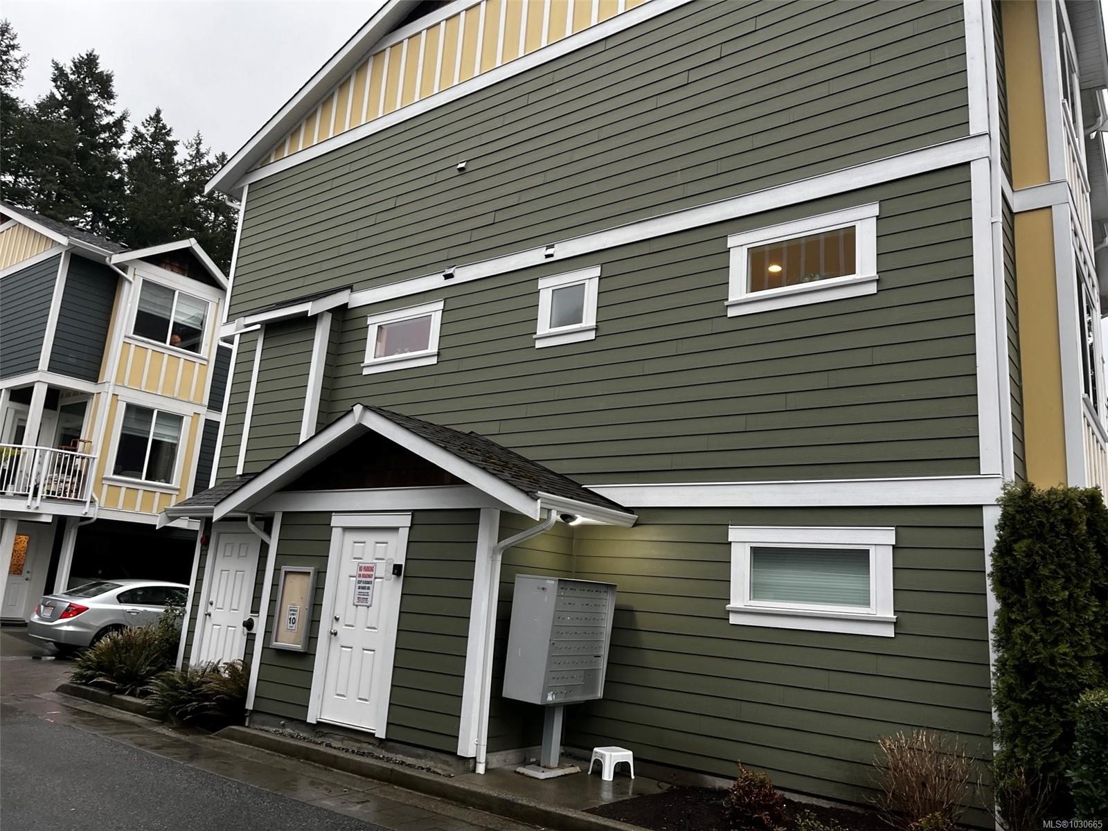 #111-6057 Doumont Rd, Nanaimo, BC