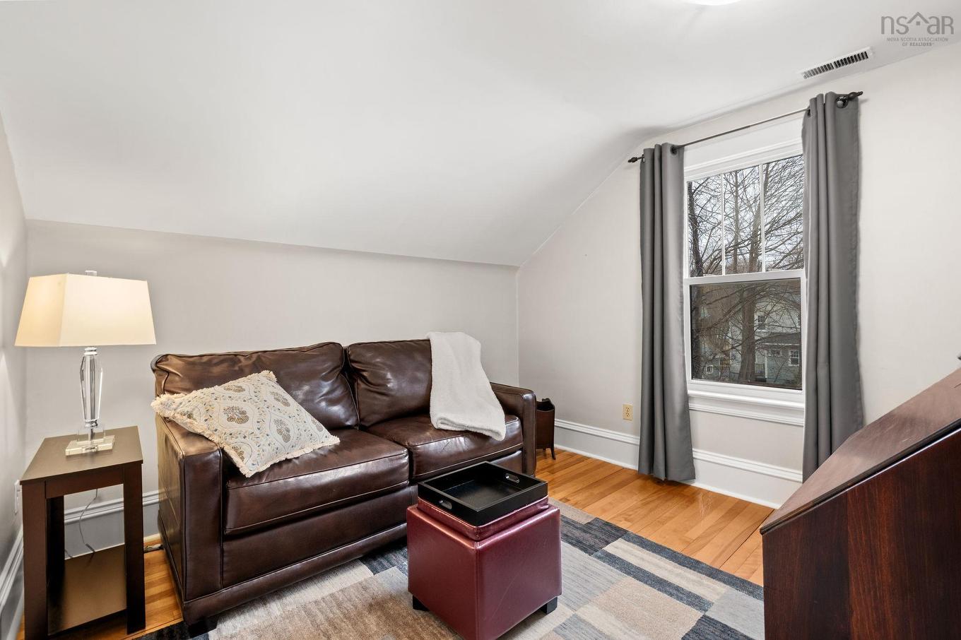 8 Eaton Avenue, Dartmouth, NS