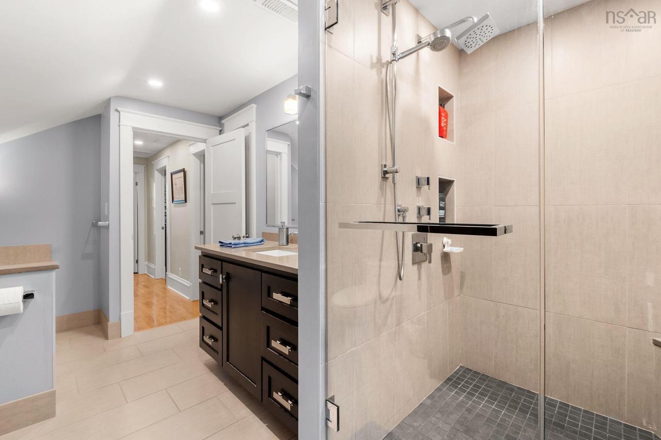 8 Eaton Avenue, Dartmouth, NS