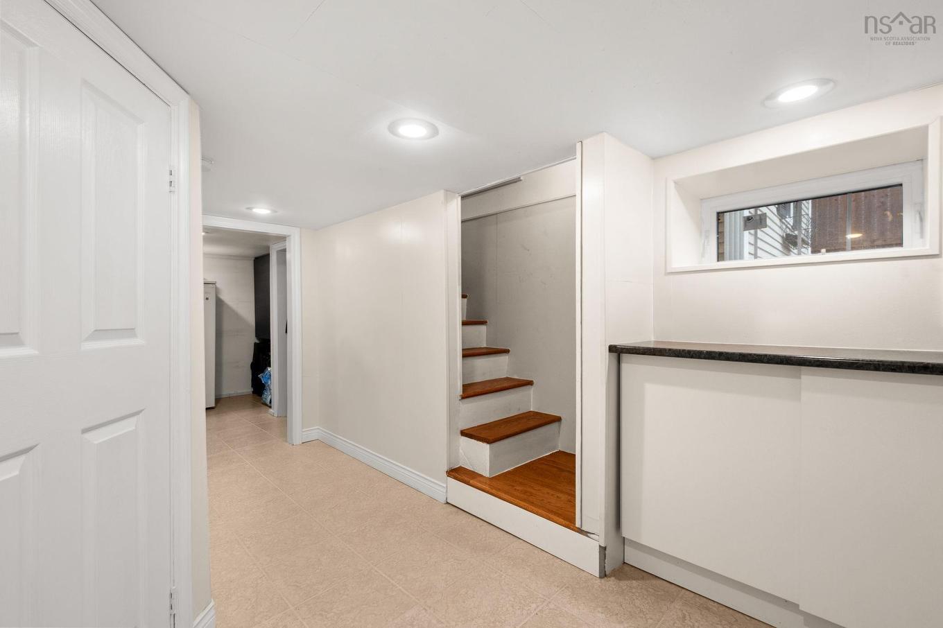 8 Eaton Avenue, Dartmouth, NS