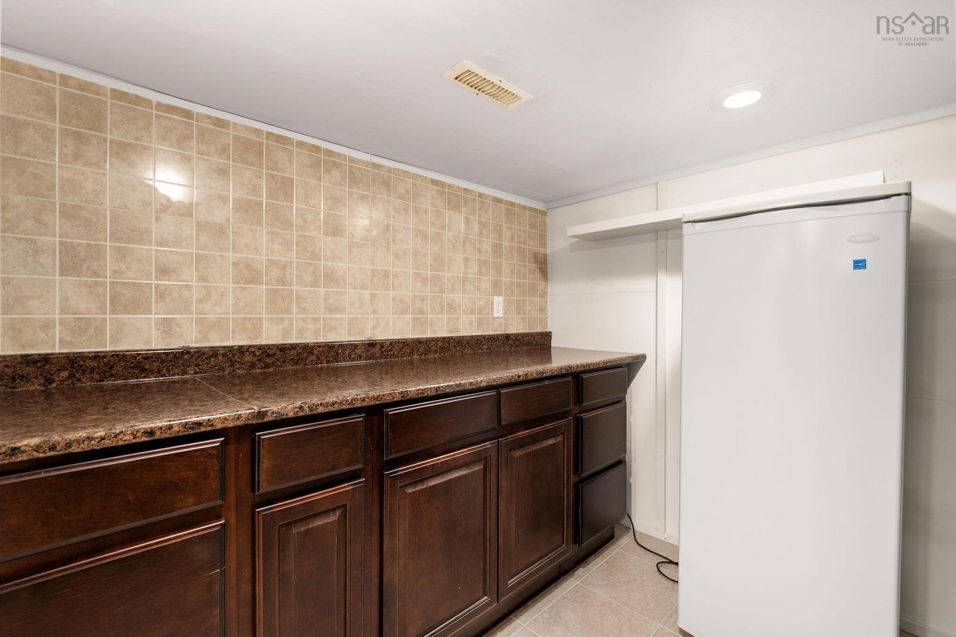 8 Eaton Avenue, Dartmouth, NS