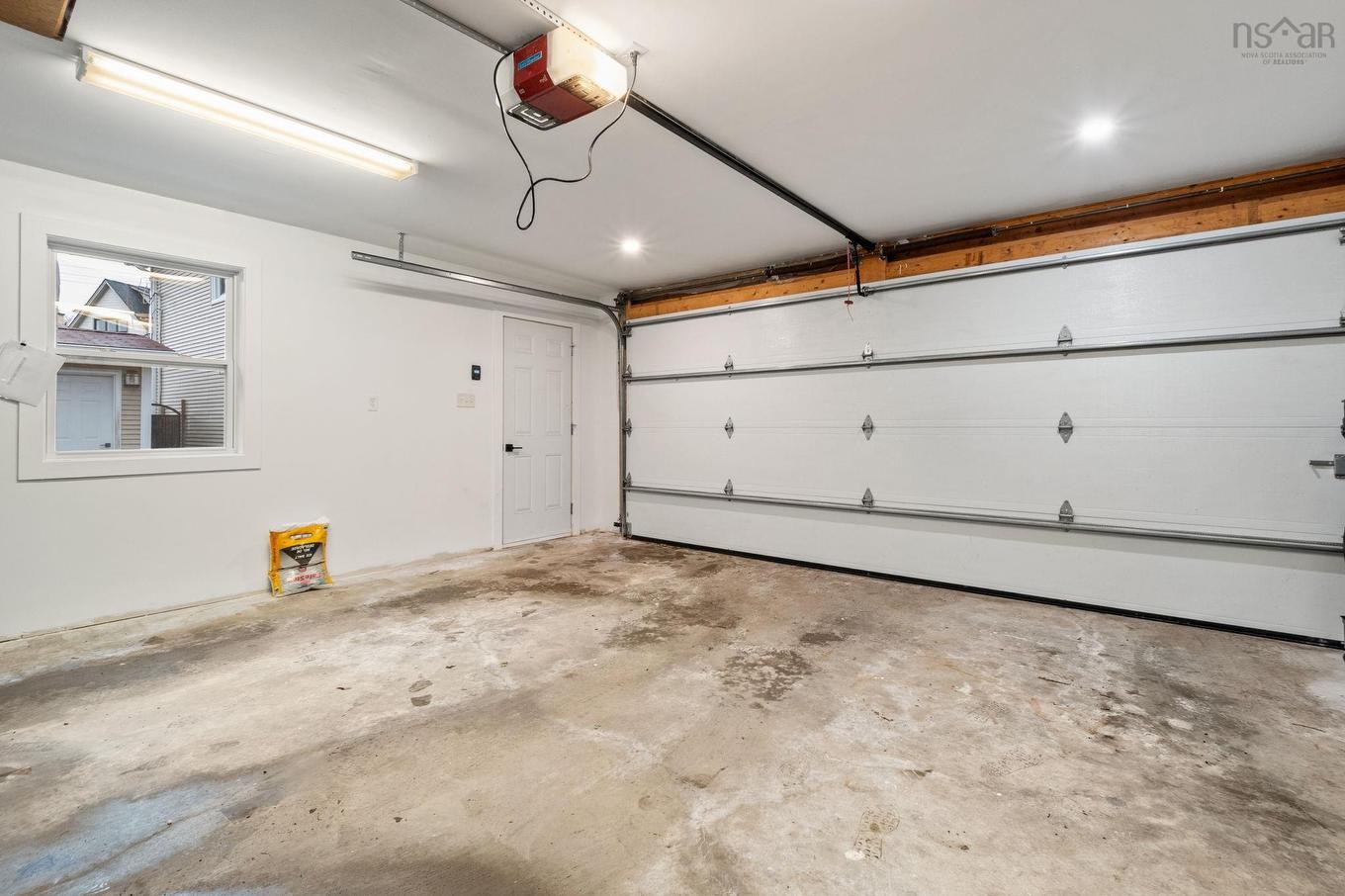 8 Eaton Avenue, Dartmouth, NS