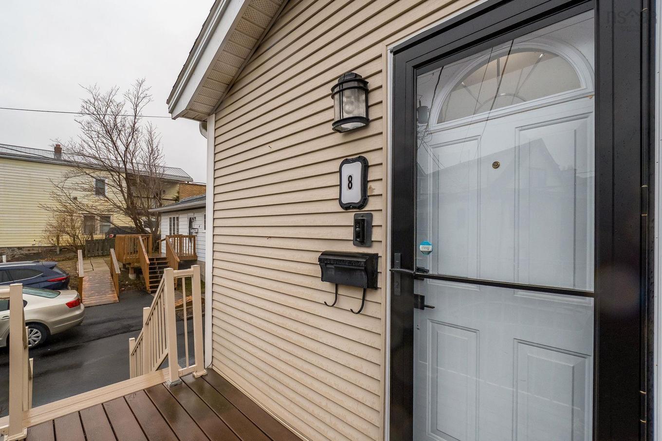 8 Eaton Avenue, Dartmouth, NS