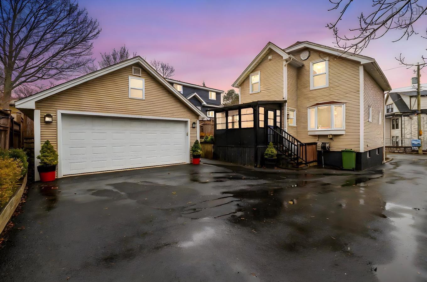 8 Eaton Avenue, Dartmouth, NS